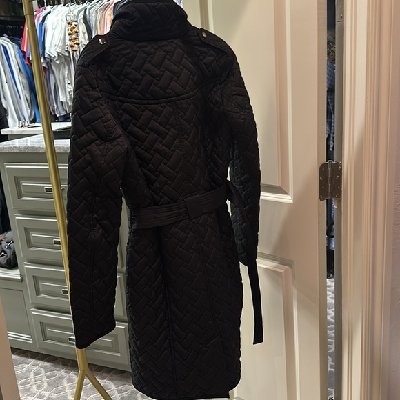 Cole haan black quilted trench coat size small Looks brand new new, barely worn - Picture 6 of 7